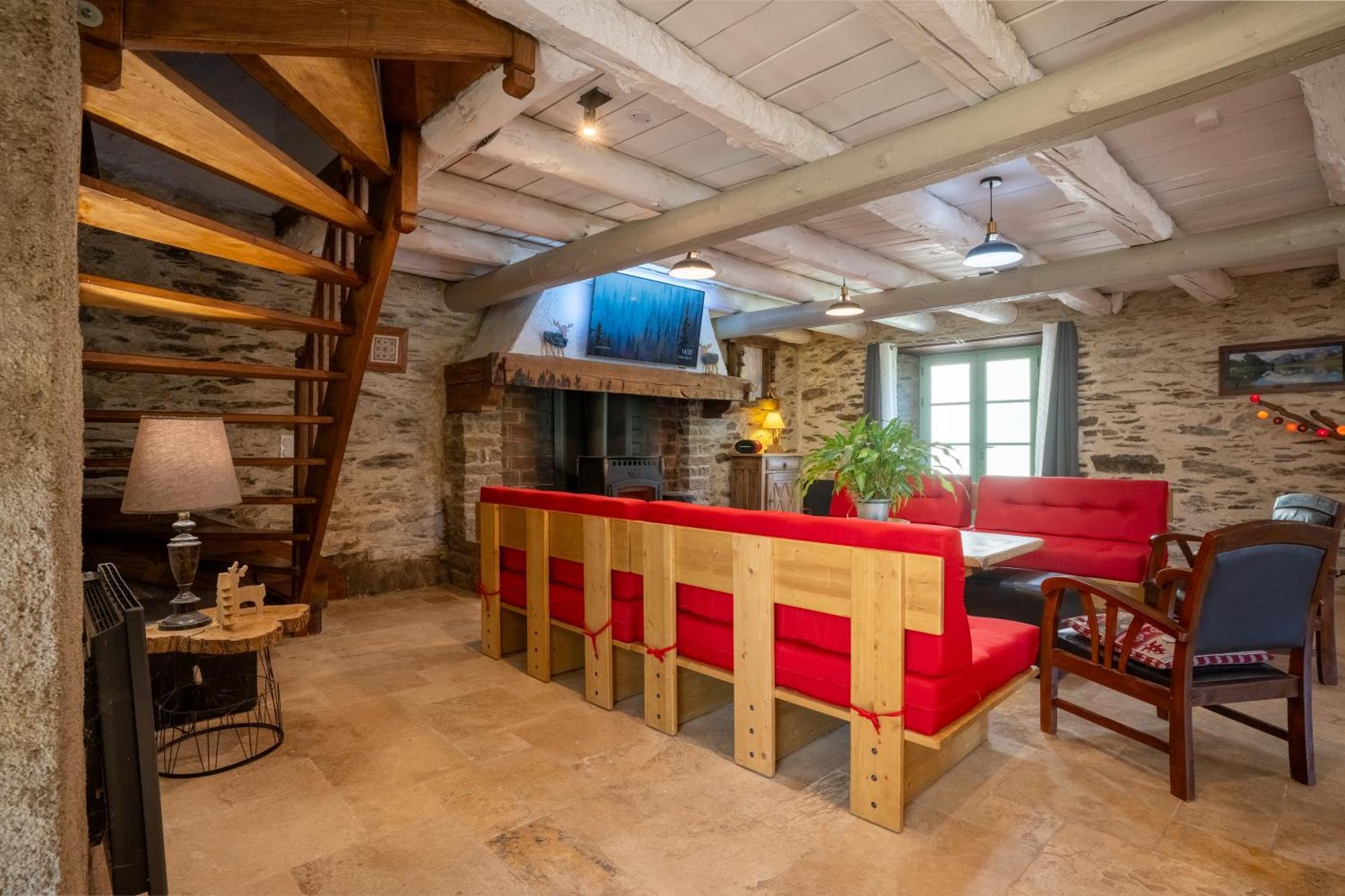 Grange Renovee En Gite/Maison/Chalet Arreau Exterior photo
